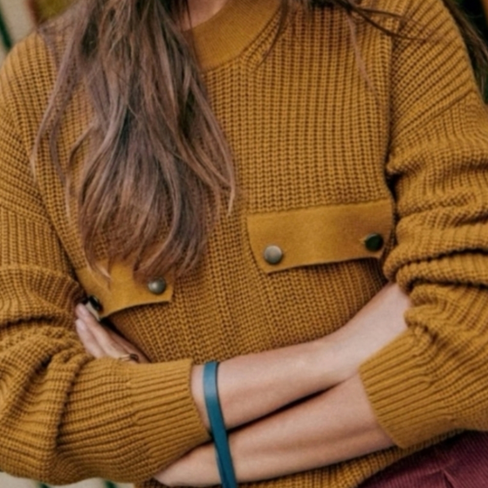 Sezane Caleb Jumper, Gold, Medium, GUC, French Sophistication - Picture 2 of 8